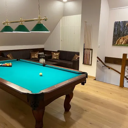 Le Commandeur Bed & Breakfast Den Hoorn (North Holland)