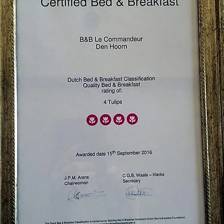 Le Commandeur Bed & Breakfast