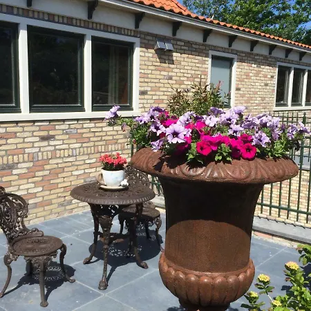 Le Commandeur 4* Den Hoorn (North Holland)